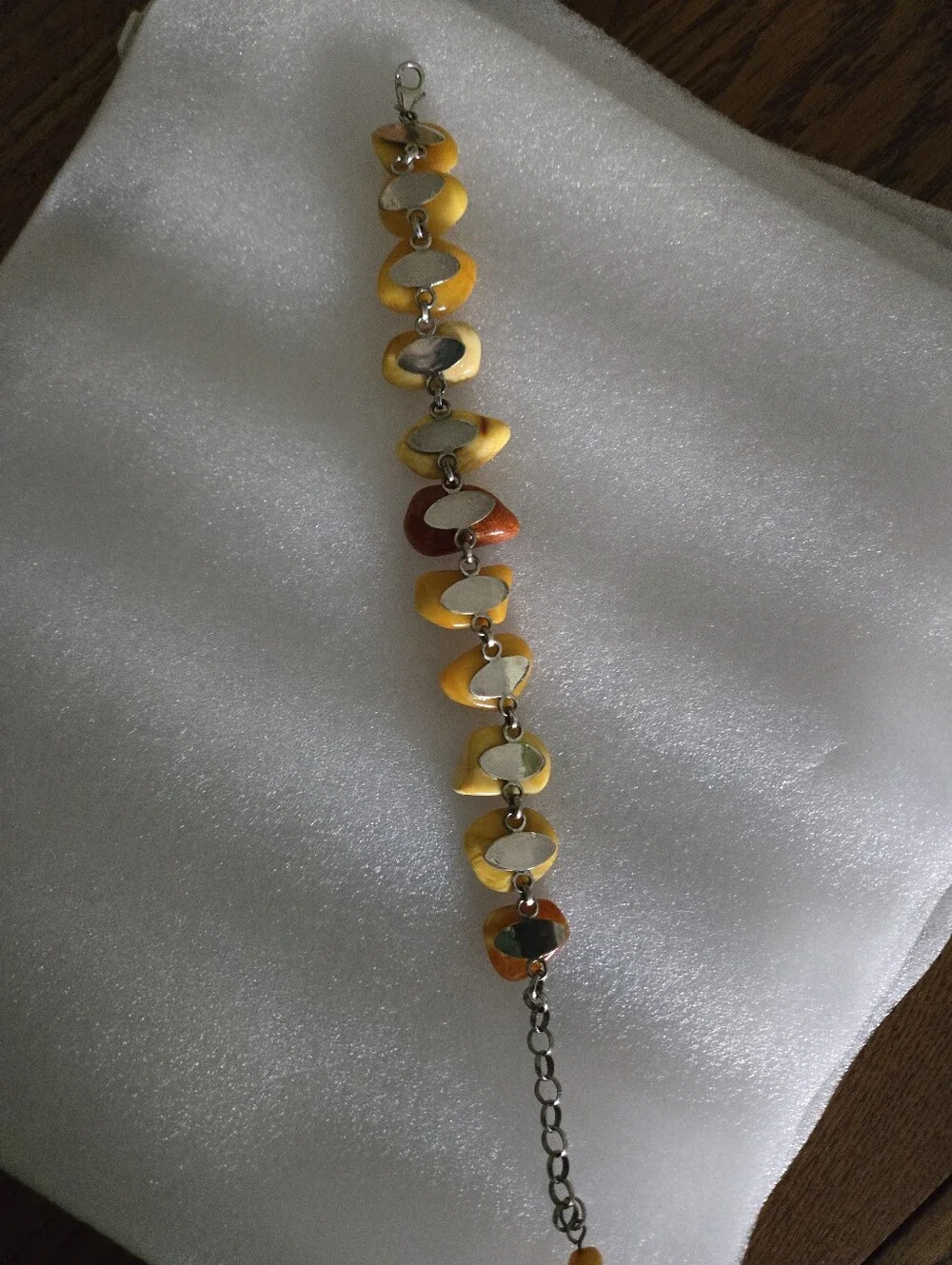 Genuine Natural AMBER BRACELET FROM POLAND LIKE NEW FITS 6.5 TO 8.5